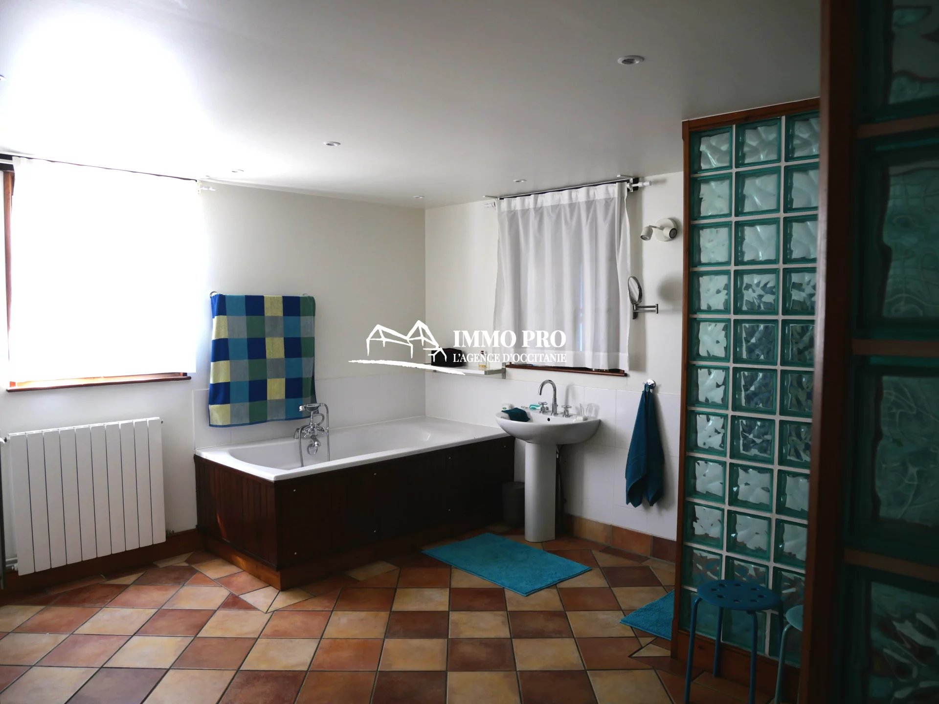 461525837a539c2a0da09f927ebeeef9_c224432709_1920-original-66780