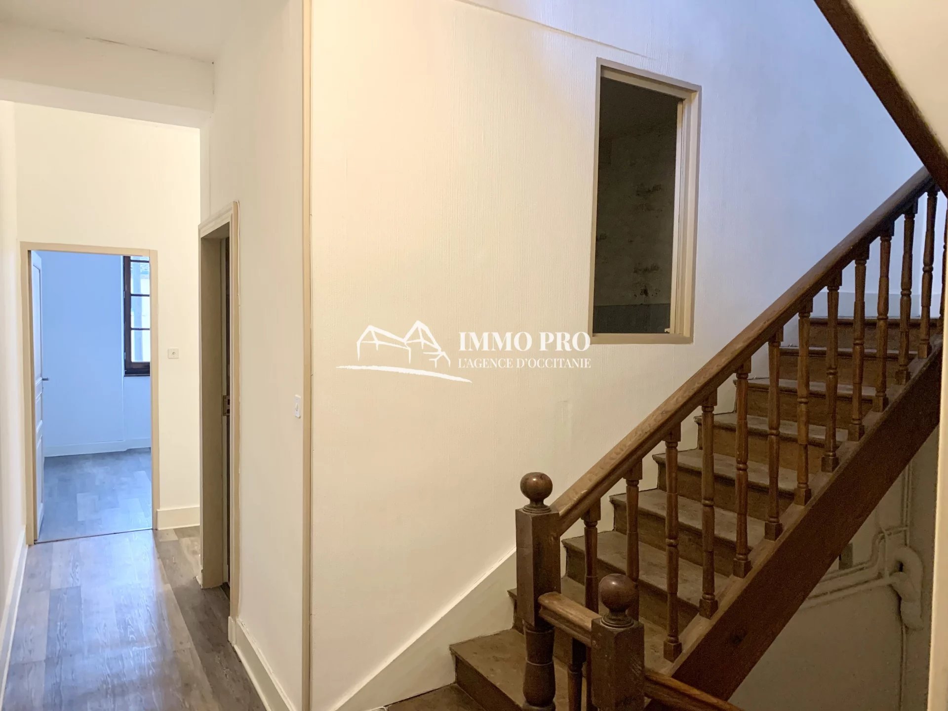 b76c0fd515ab01f9cf6b1feb181f7ade_0b57d3e27b_1920-original-68353