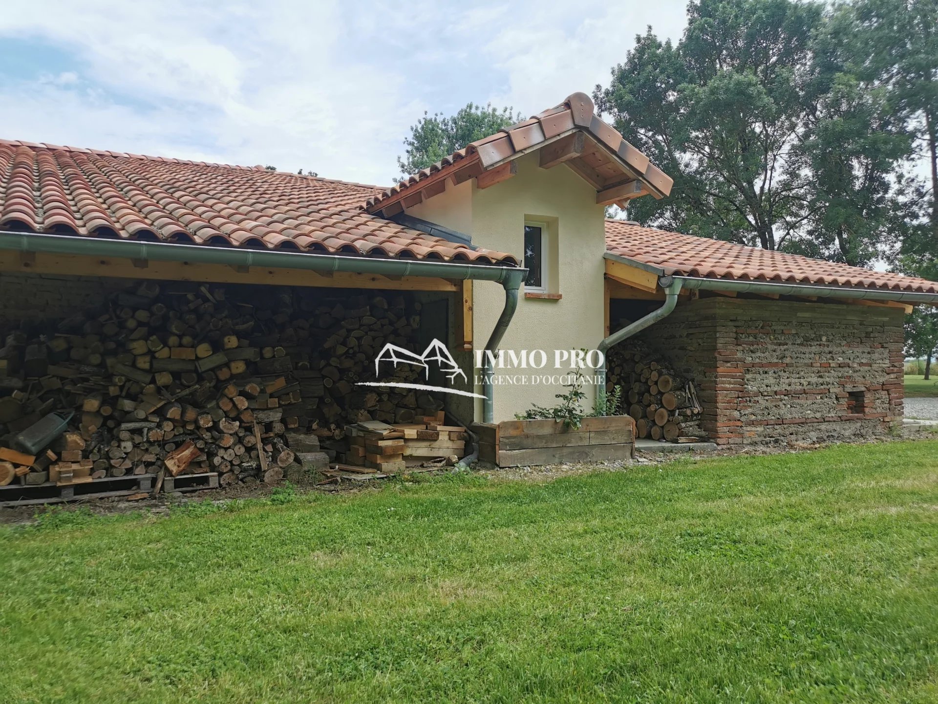 bb35fecf9026338d82b7ffec408e91b4_588102a505_1920-original-66894