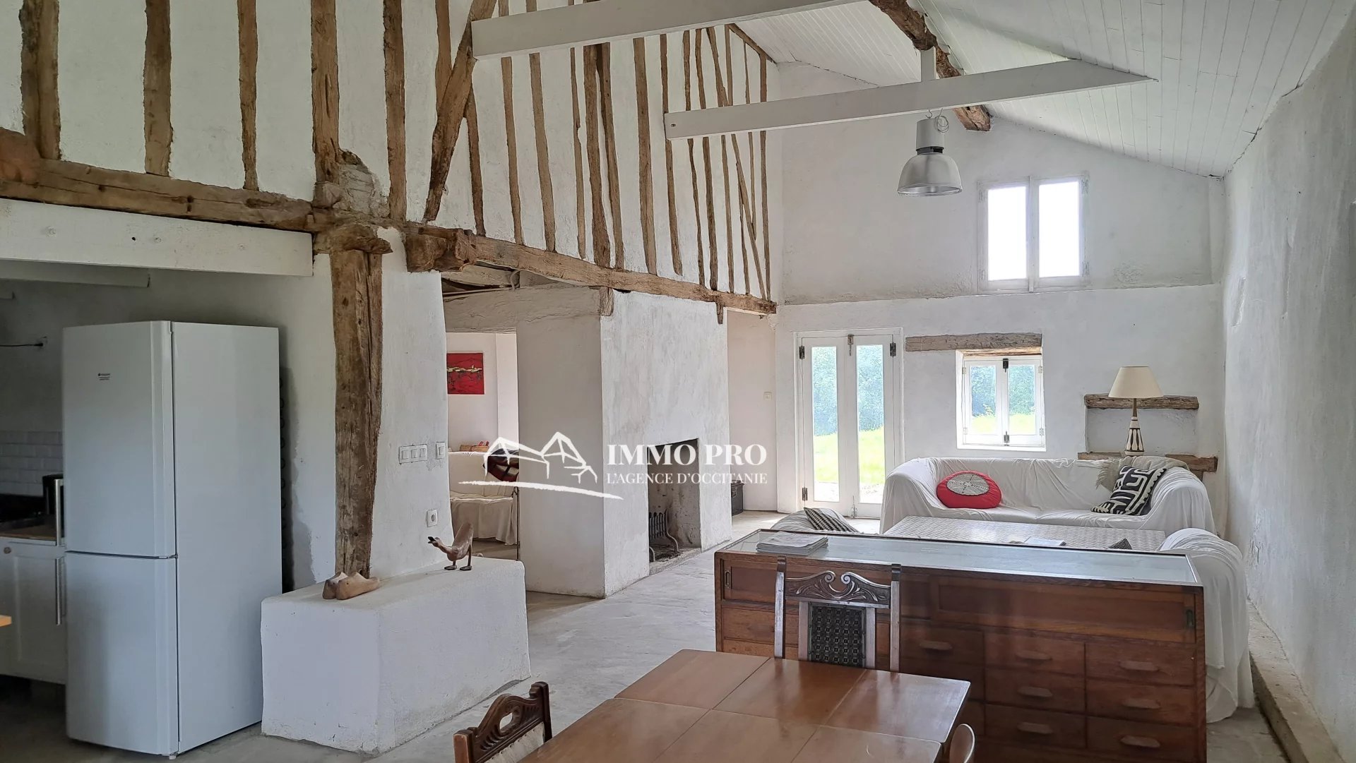 ab209e9f0806a5536f9fd63b625ffe80_537e1c8973_1920-original-66842