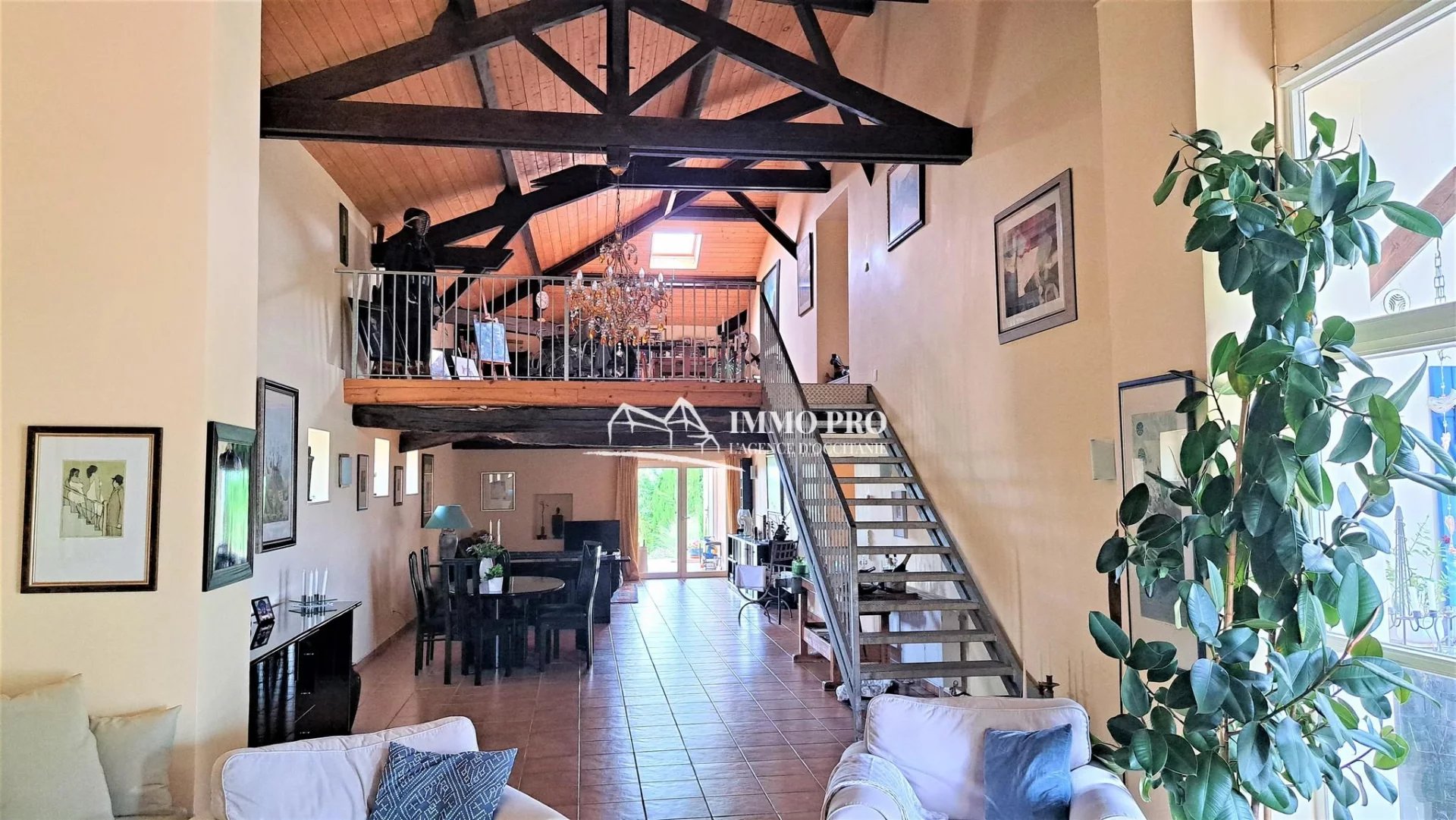 dd8a0ede7a28a8917a6f451ad5f40058_ee10665889_1920-original-69091