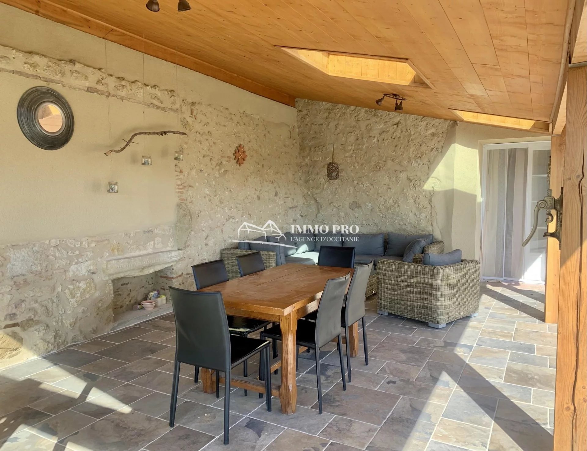 ffcce20d8b51b4cd1e0ca1b894cc6555_92e14a3299_1920-original-67236