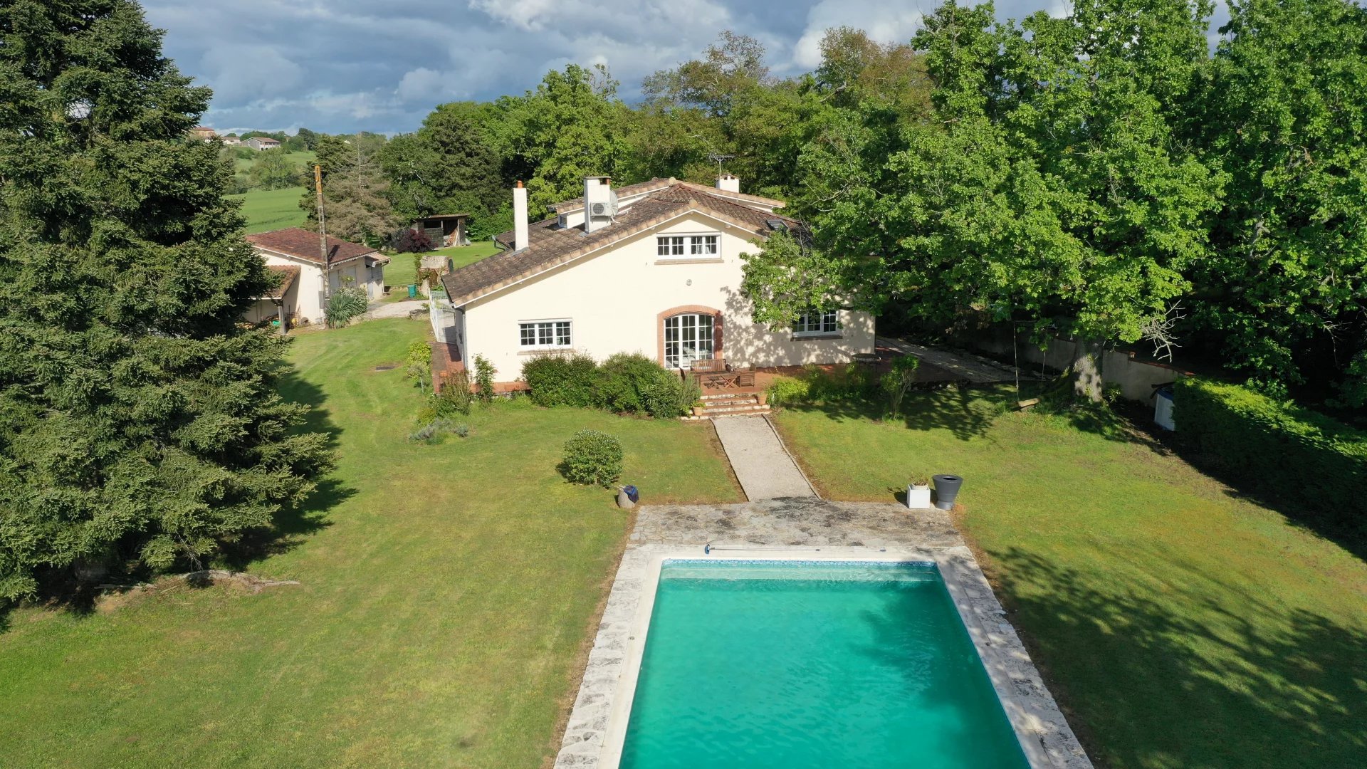 6fb14d41e68a51f952d1031615851c83_592ca846fd_1920-original-67635