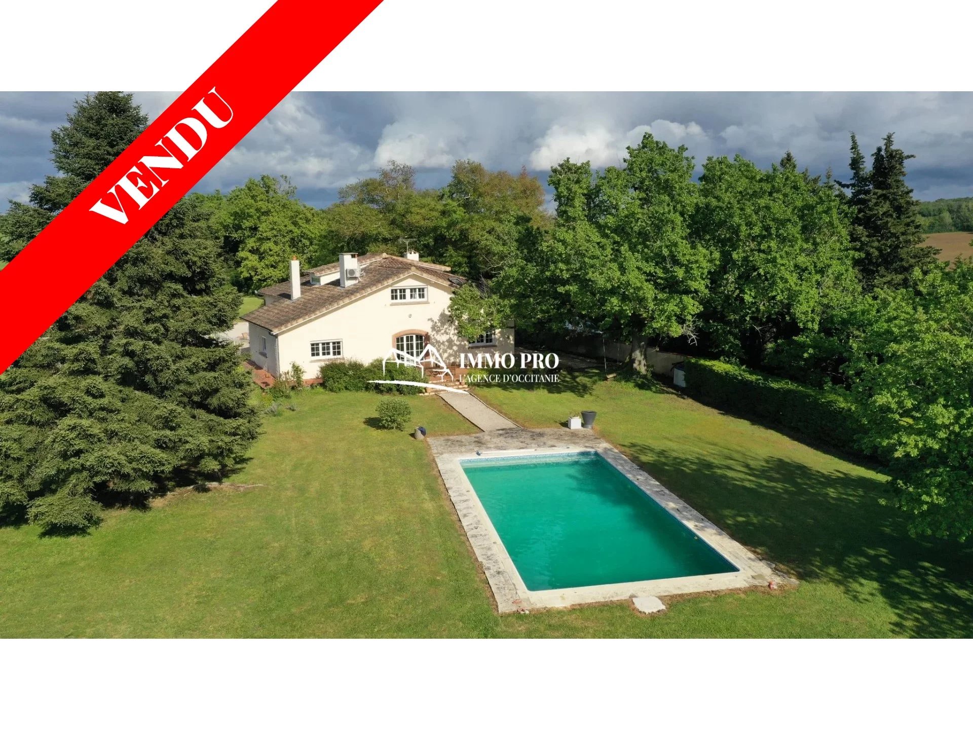 a1071561957094f09a98940a4e89c412_11e57b7f4f_1920-original-67635