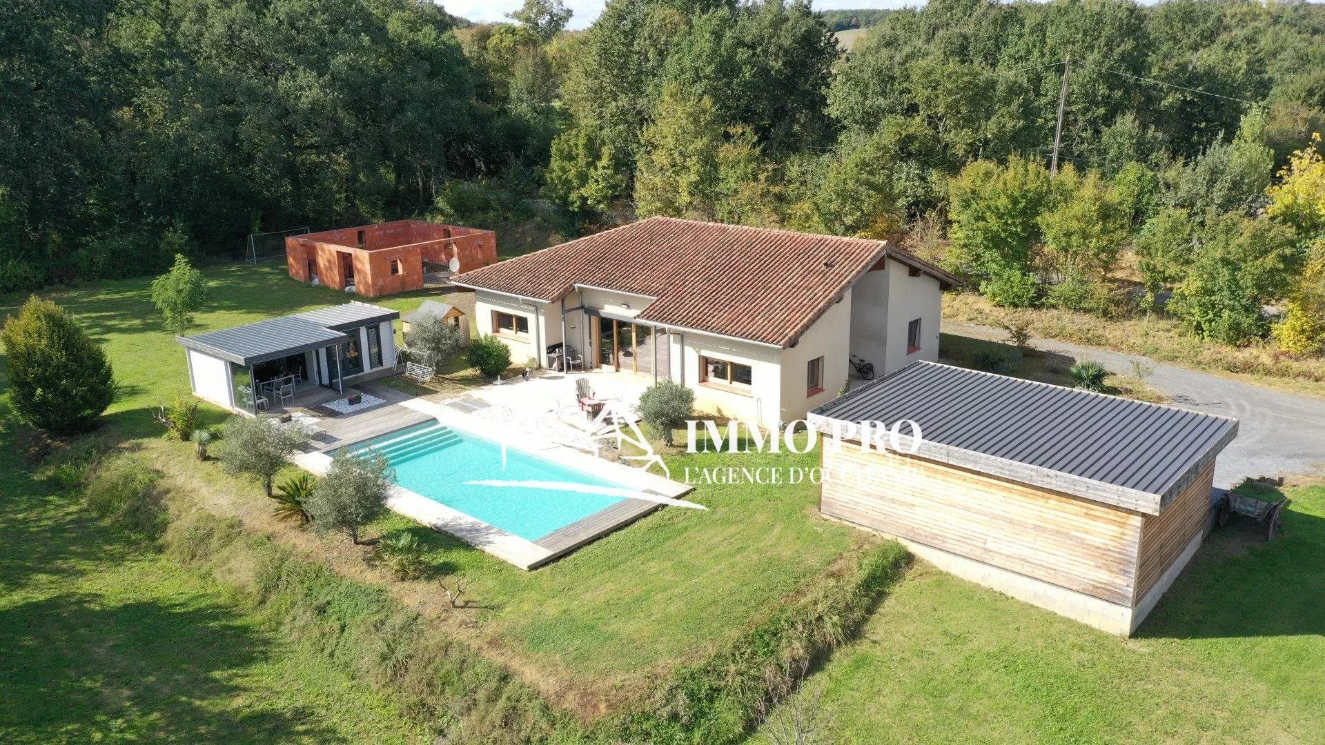 f465070188aca168972376e0fef5a927_d177bda1d3_1920-original-69005