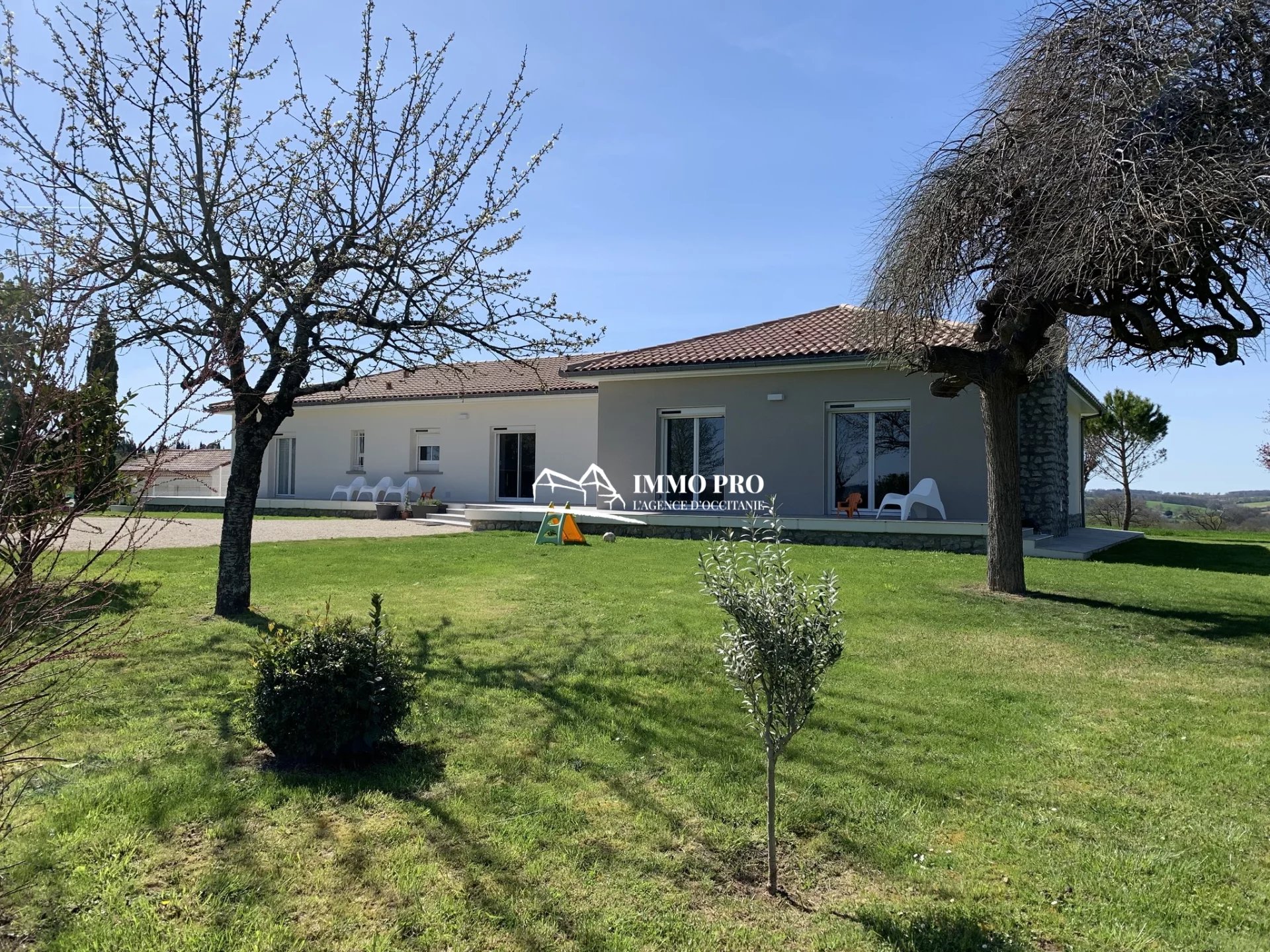 e03b6dbf90837210b12483033d7b895f_8029a18631_1920-original-69459