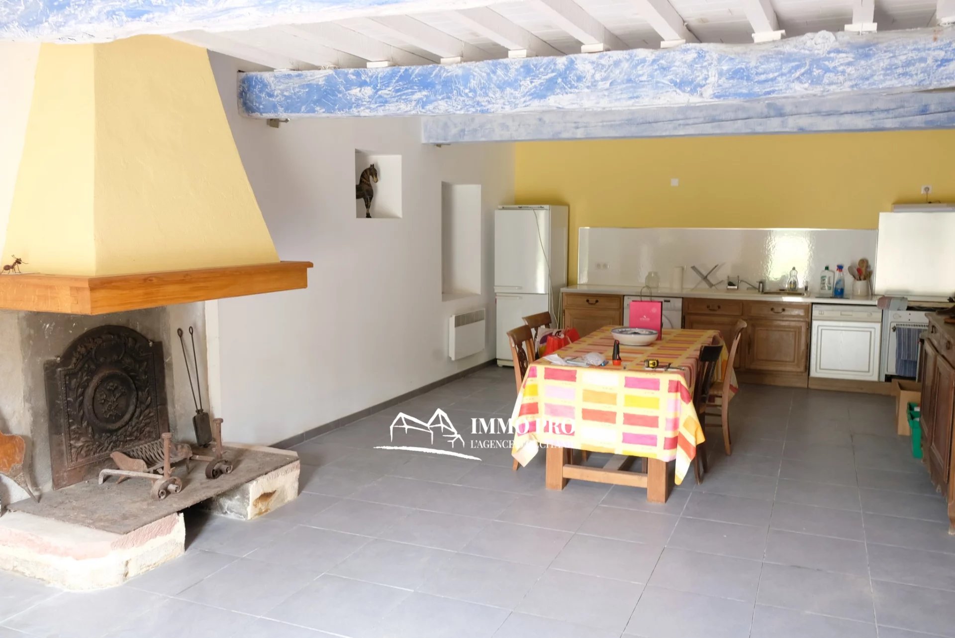 99ce6a384aac48b694b7a77620a49c52_5f932f2032_1920-original-69259